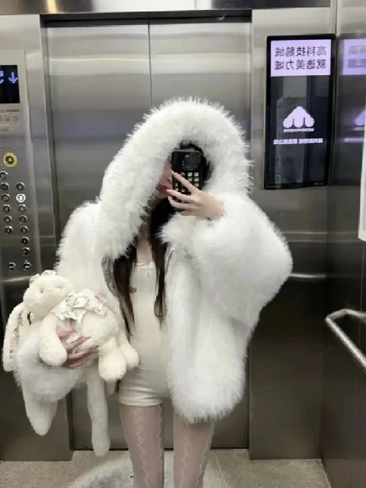 Full Sleeves Hooded Loose Thicken Mini Coat 2025 Lady